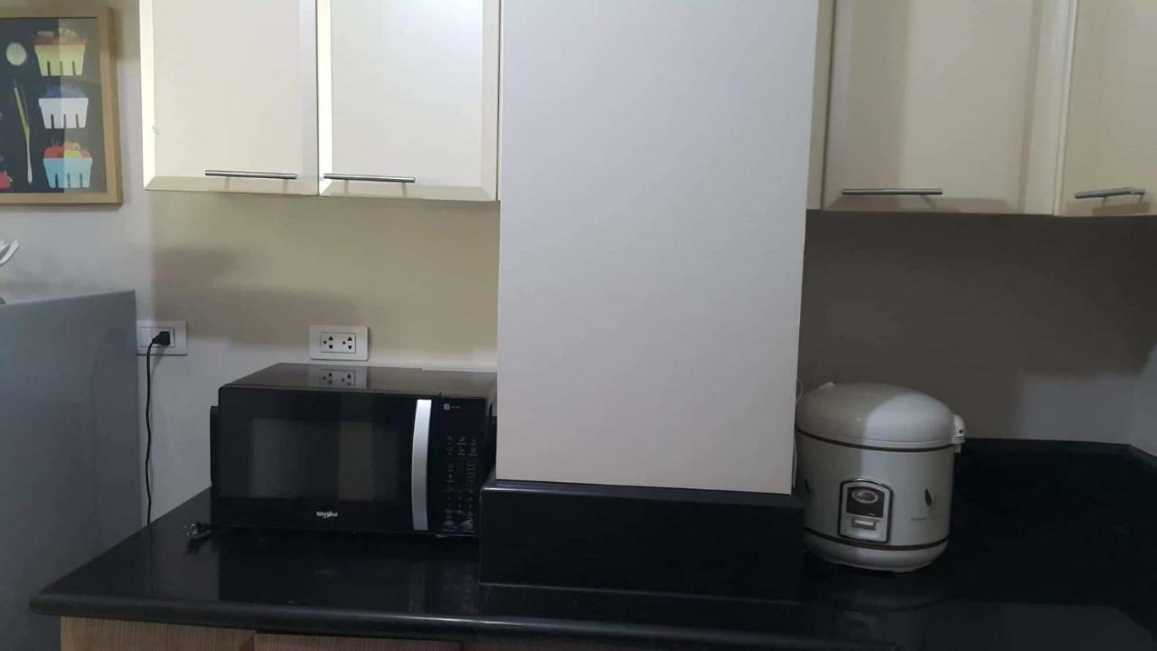 Condo Apartment Near Manila Airport Naia T3 Buitenkant foto